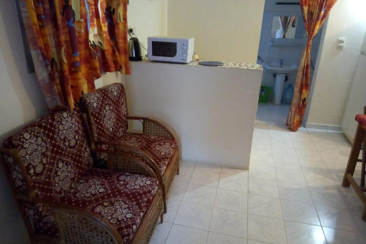 Room 2 of 18