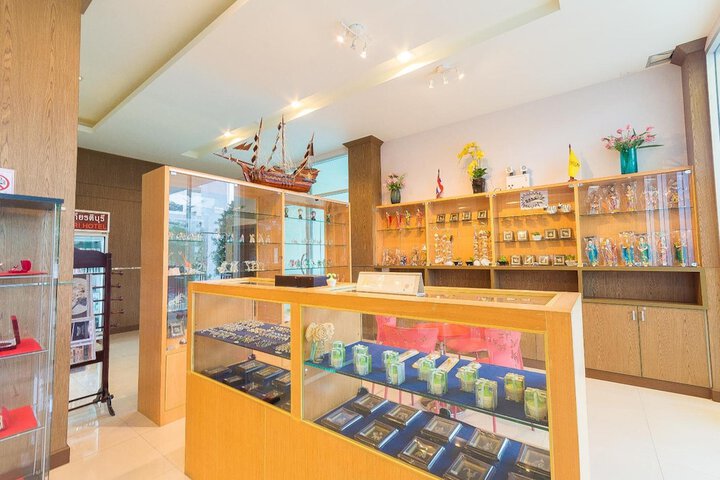 Gift Shop 28 of 43
