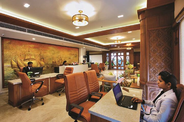 Business Center 32 of 39