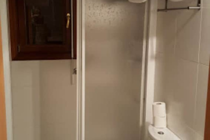 Room 18 of 30