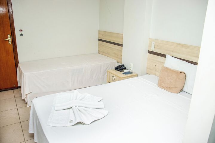 Room 25 of 70