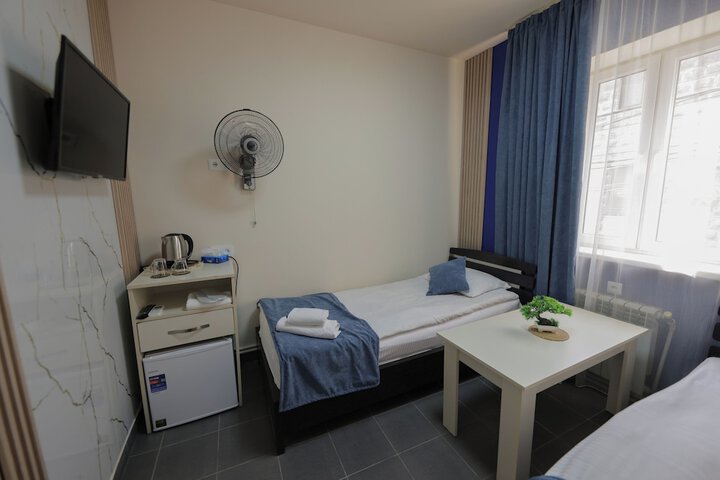 Room 34 of 101
