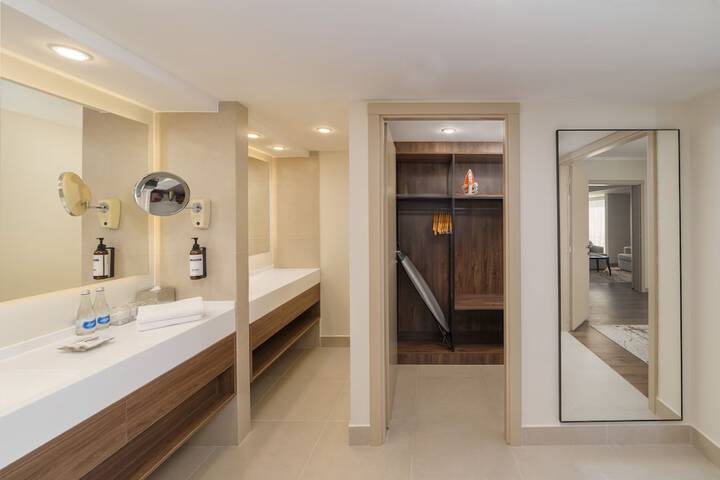 Clean Restrooms