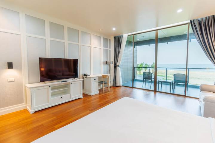 Room 15 of 70