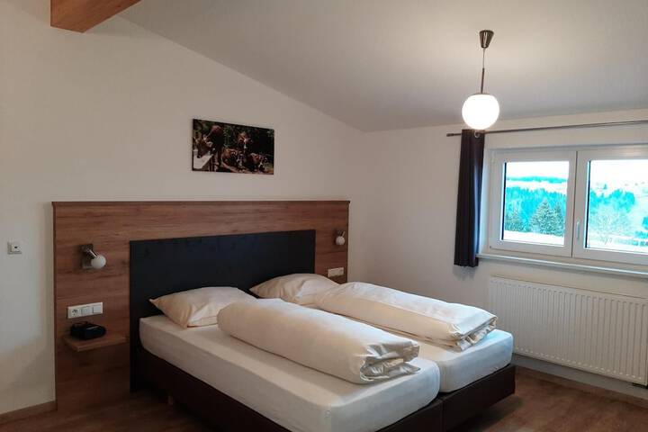 Room 4 of 26
