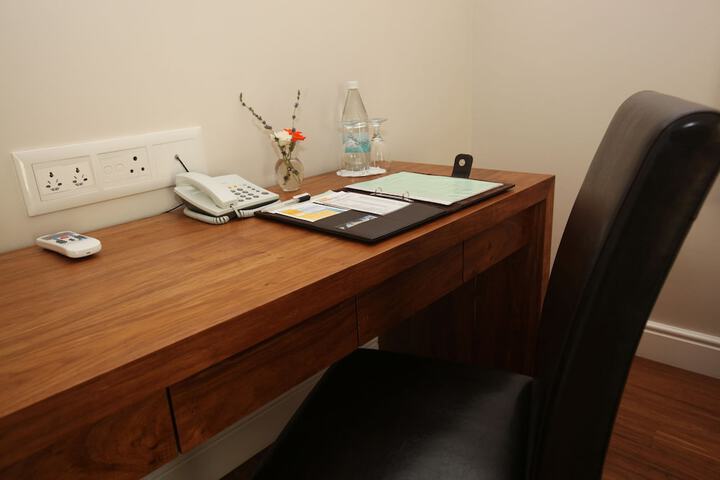 Room 7 of 132