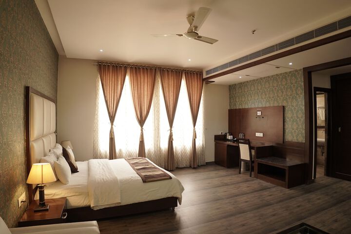 Room 6 of 41