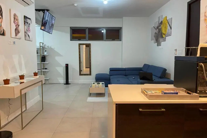 Room 3 of 16
