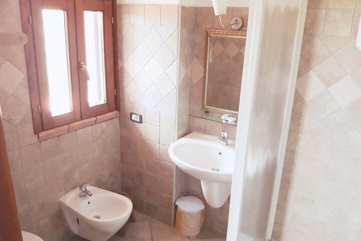Bathroom Interior Photo