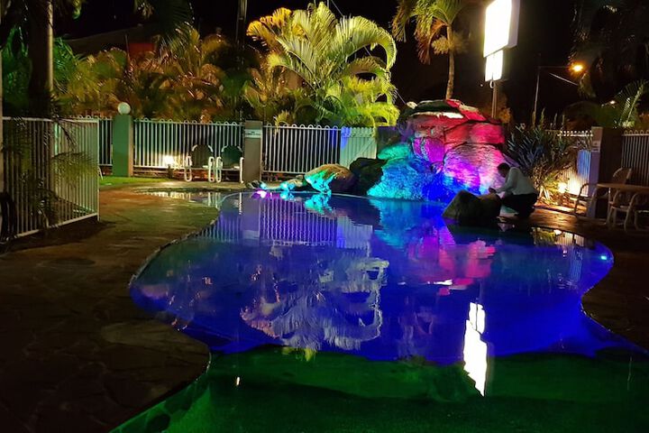 Pool 43 of 66