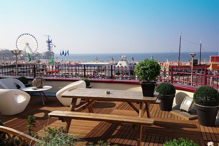 Terrace/Patio 47 of 50
