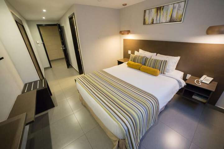 Room 7 of 58