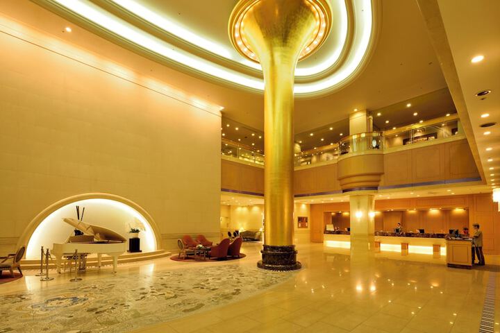 Hotel Interior 4 of 89