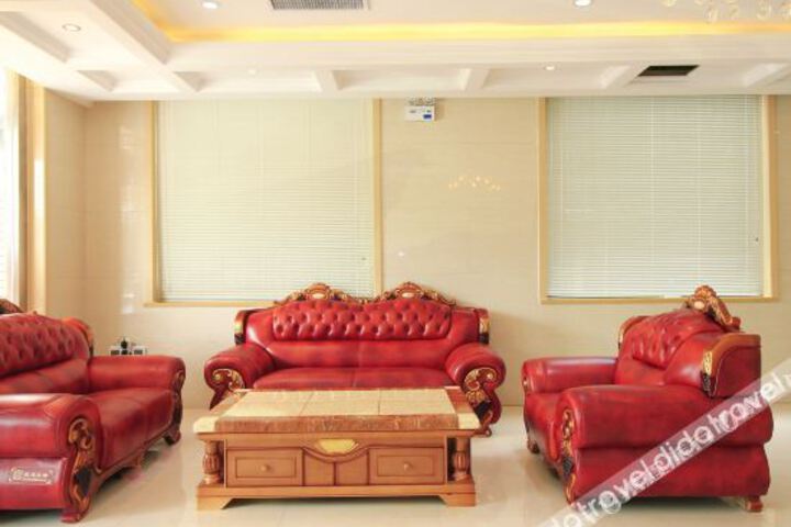 Hotel Interior 11 of 16