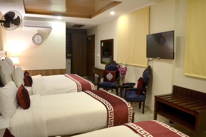 Room 17 of 83