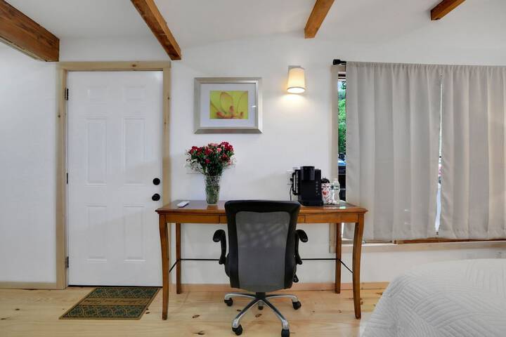 Room 3 of 22