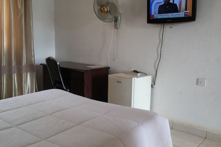 Room 8 of 78