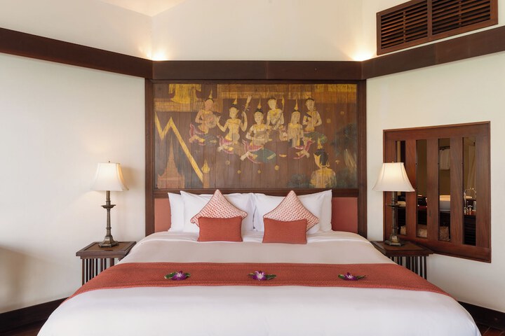 Room 4 of 54