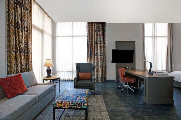 Room 29 of 60
