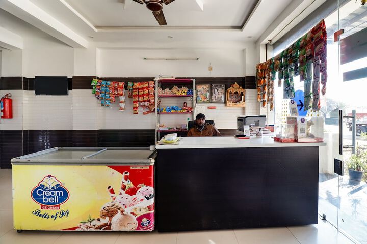 SPOT ON 48398 Shree Deep Hotel Pushkar