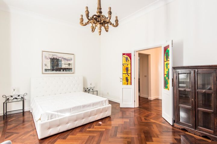 Room 15 of 49