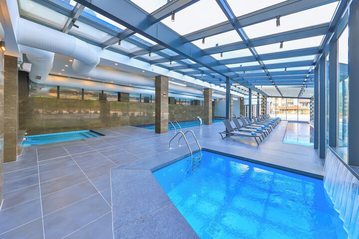 Pool 56 of 89