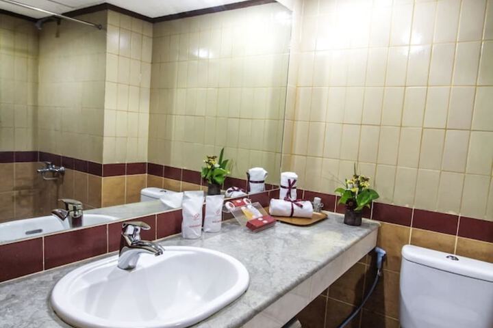 Bath Interior