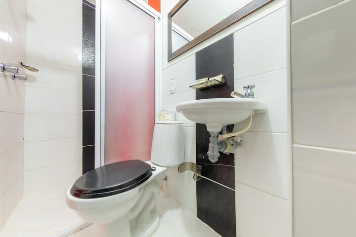 Clean Restrooms