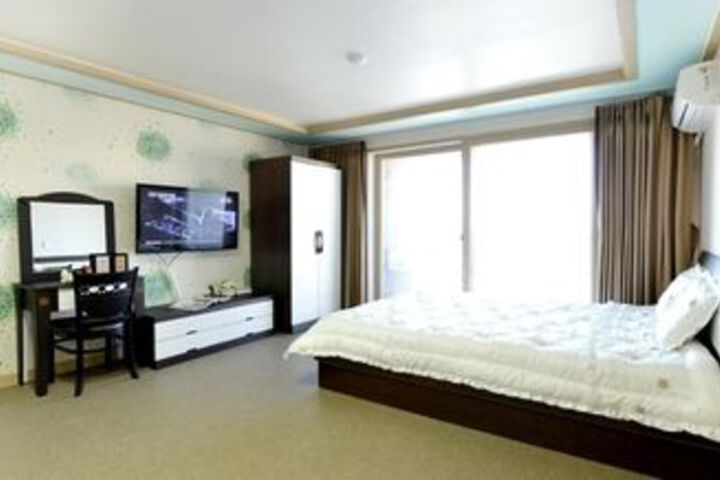 Suite Room