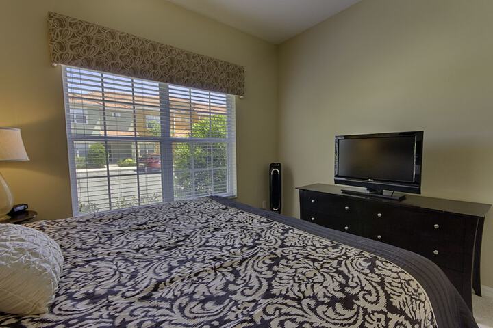 Room 211 of 414