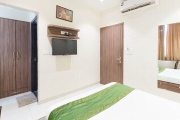 Room 20 of 26