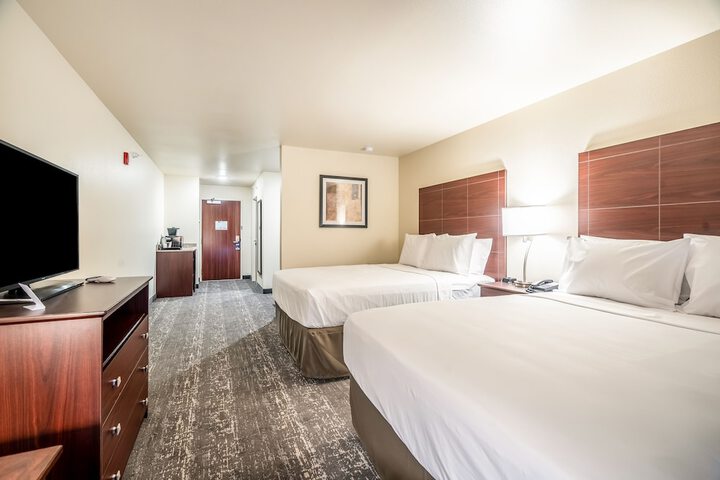 Room 18 of 73