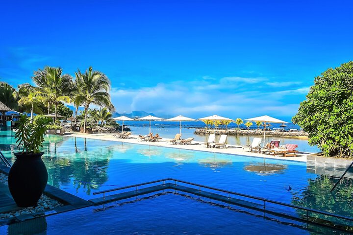 Pool Hotel