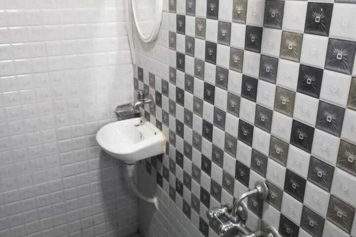 Room 20 of 20