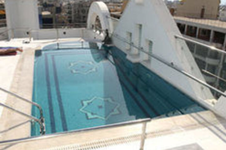 Pool 16 of 20
