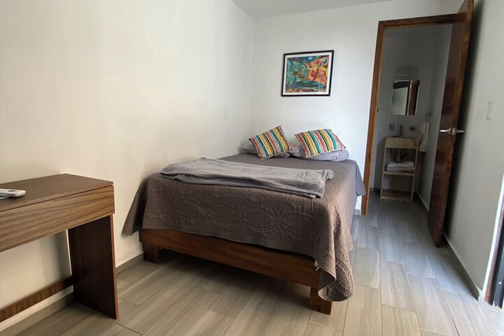 Room 18 of 48