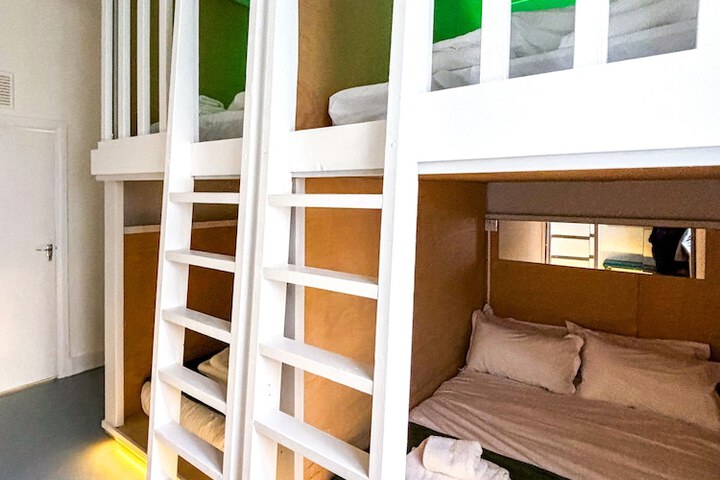 Room 56 of 167