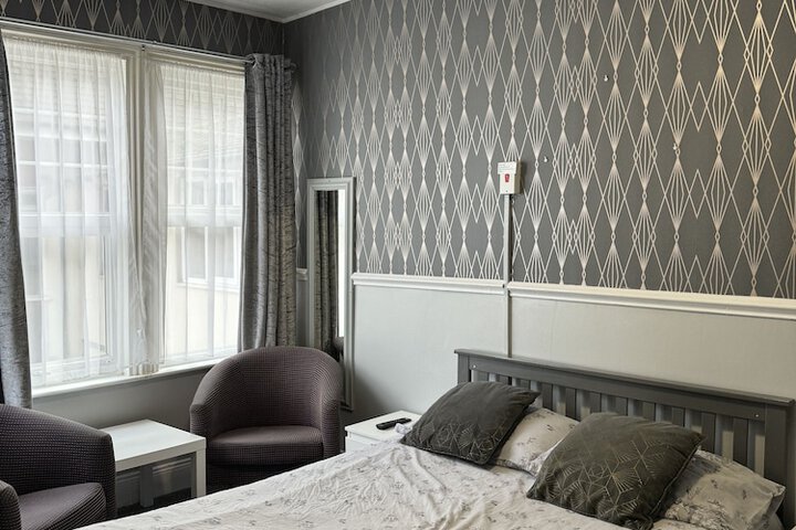 Room 3 of 19