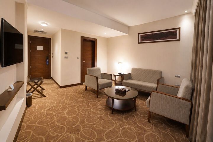Room 25 of 70