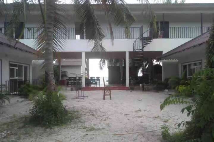 Hotel 3 of 12
