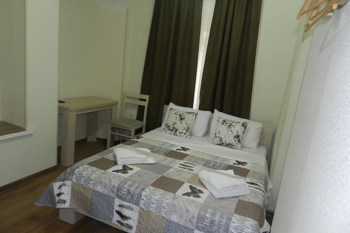 Room 10 of 57
