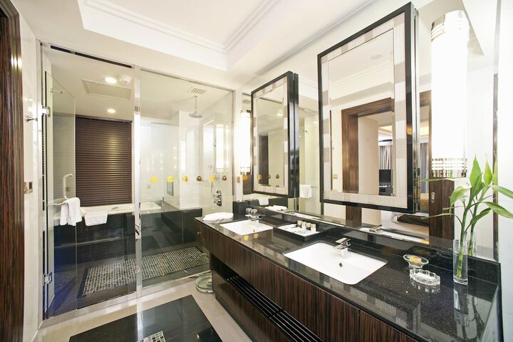 Bathroom Interior Photo