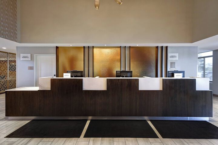Hotel Interior 7 of 42
