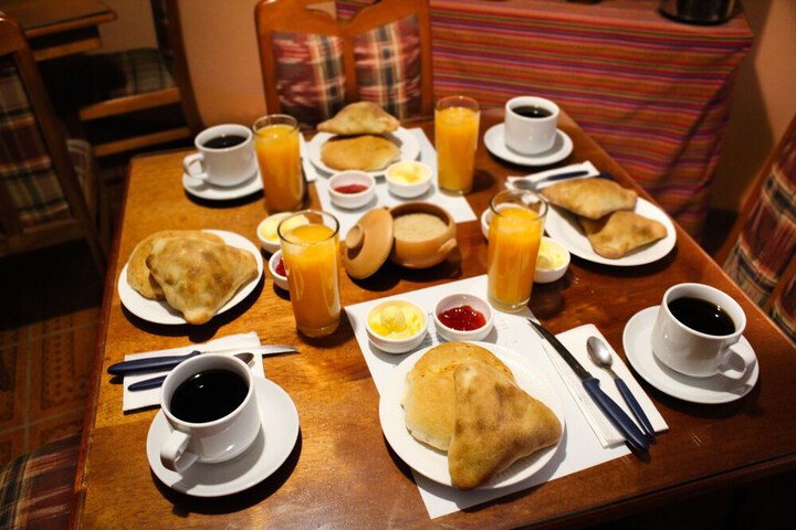 Breakfast/Coffee Service 36 of 60