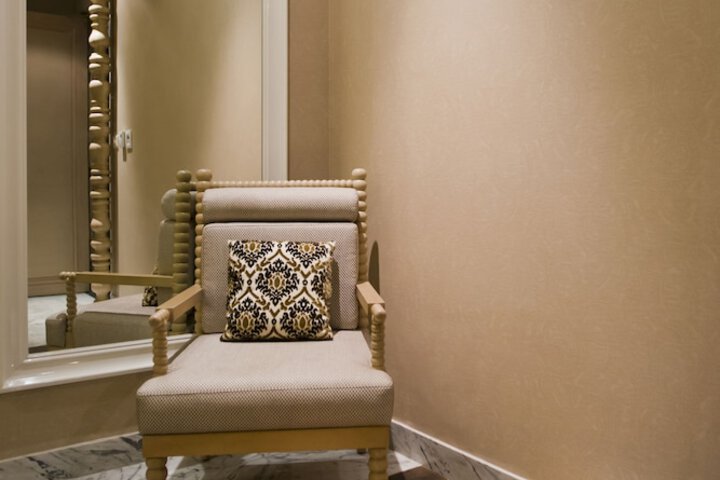 Room 41 of 79