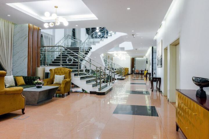 Hotel Interior 6 of 25