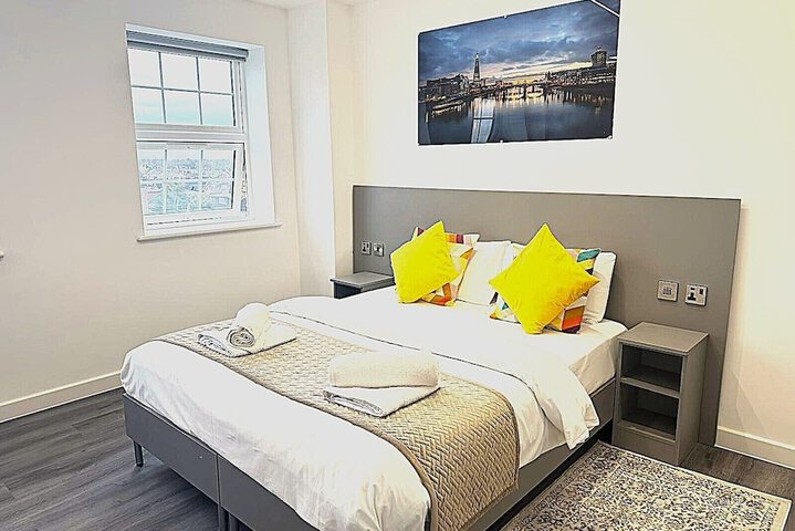 Room 7 of 27
