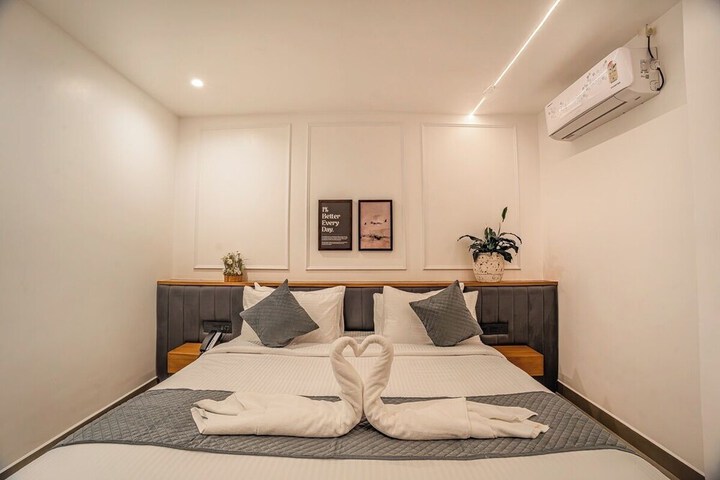 Room 15 of 100