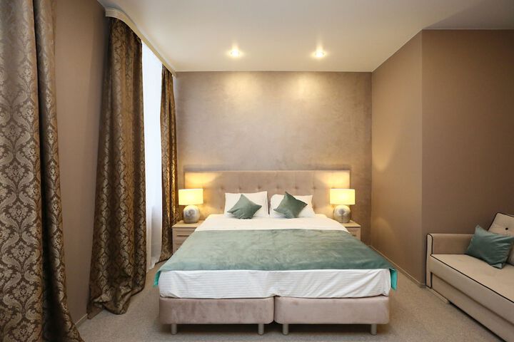 Room 26 of 54