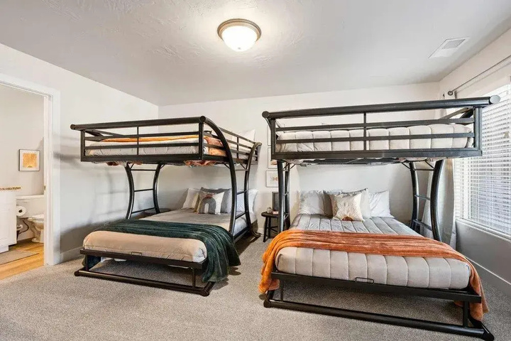 Room 7 of 21